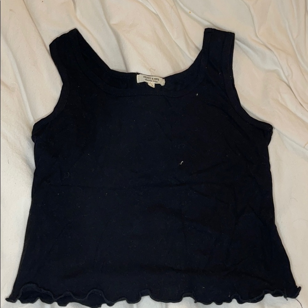 Black cropped tank Mixology